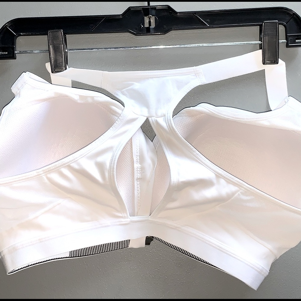 Victoria Secret Sports Bra